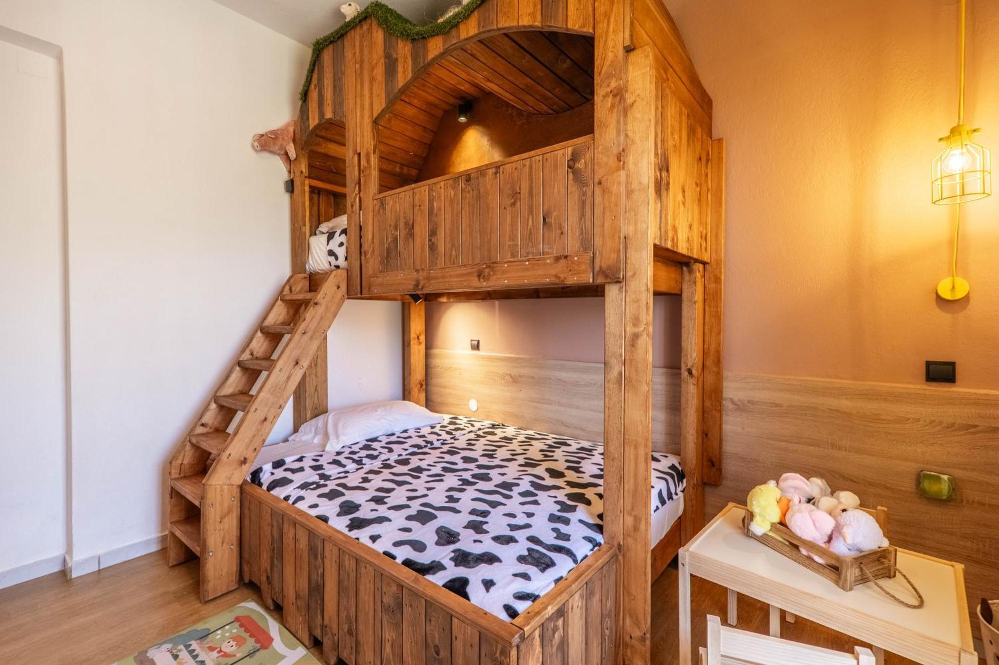 Paradisio Baby & Kinder Hotel Stavrós エクステリア 写真