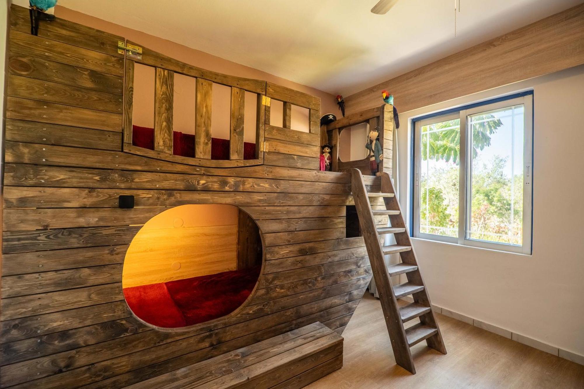 Paradisio Baby & Kinder Hotel Stavrós エクステリア 写真