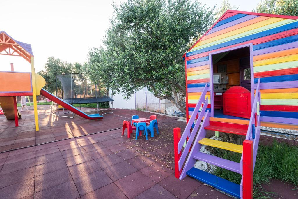 Paradisio Baby & Kinder Hotel Stavrós エクステリア 写真